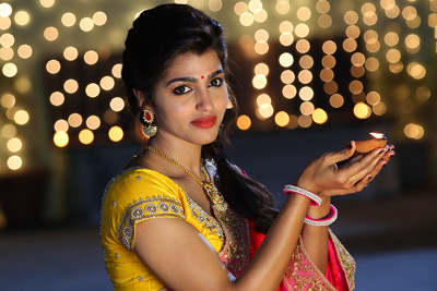 vaalujada-movie-dhanishka-stills